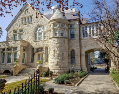 119 Taylor Restoration